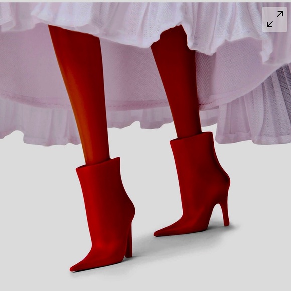 Barbie x Kris Goyri Día De Muertos Doll 2024 - Picture 11 of 14